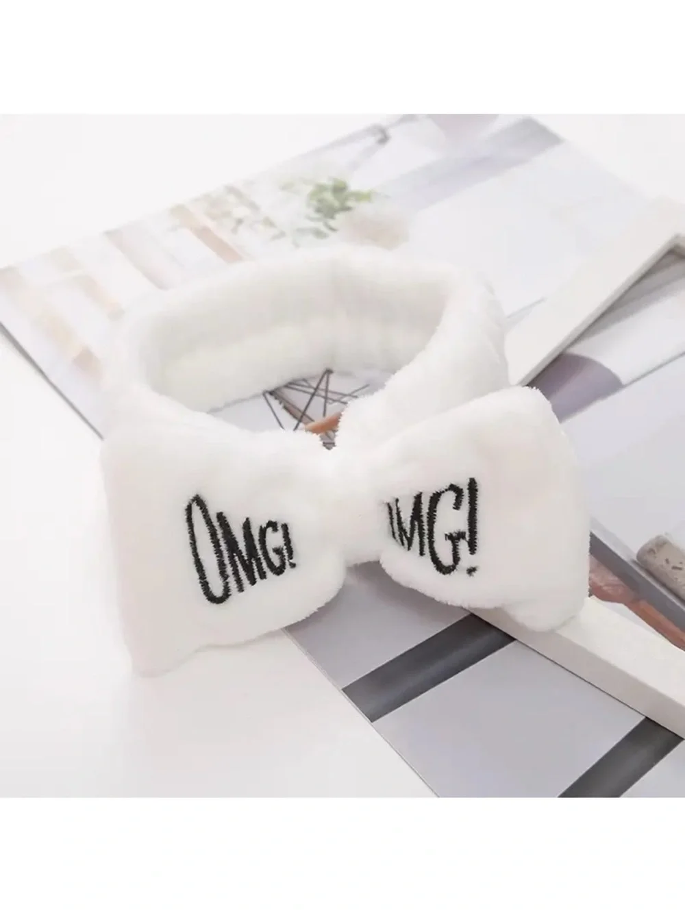 Plush 'OMG!' Bow Headband Bundle NWT